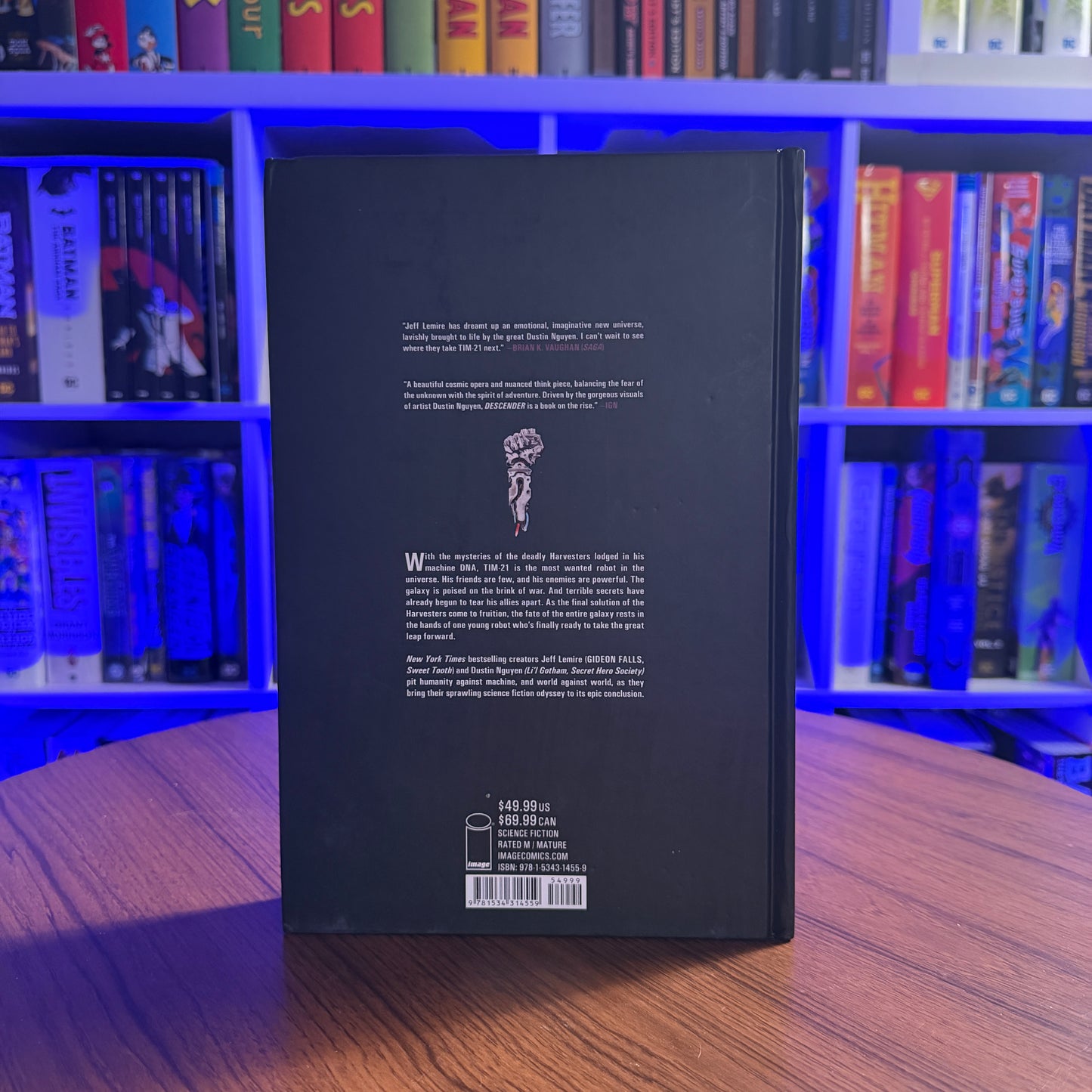 DESCENDER DLX ED HC VOL 02