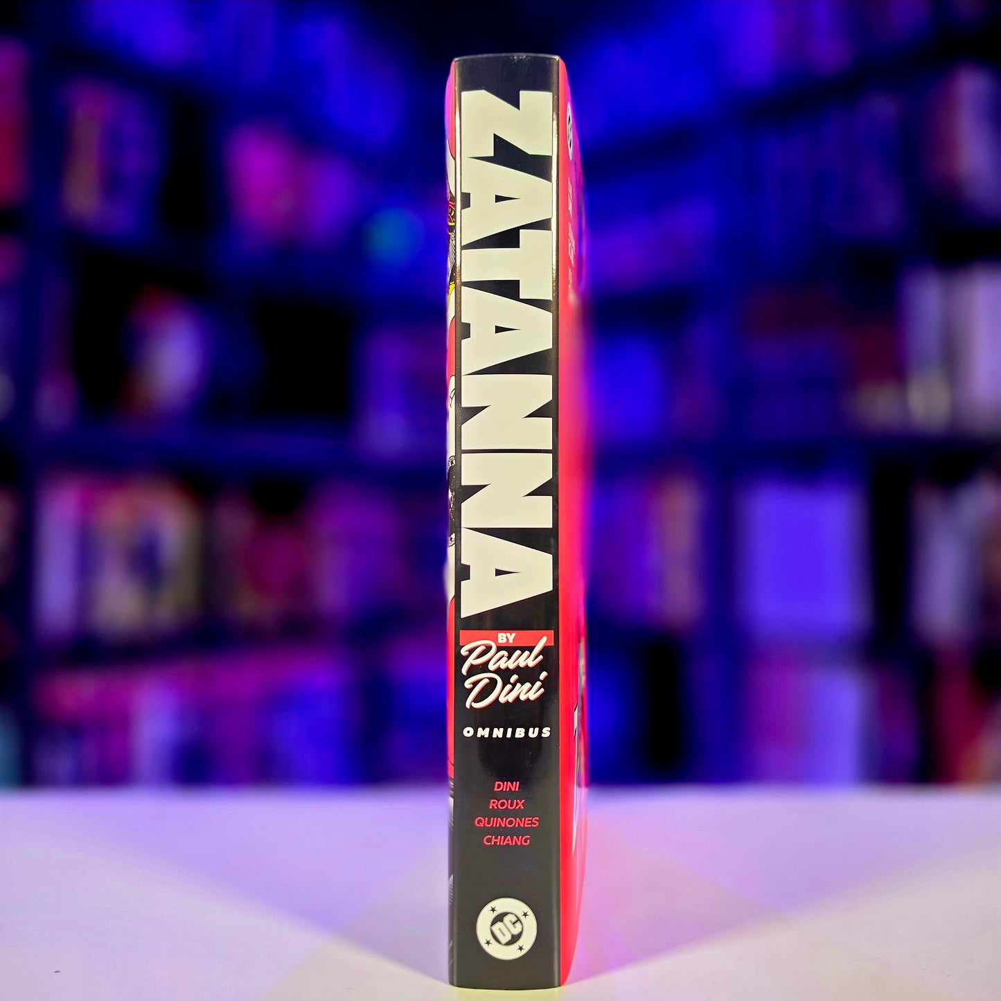 Zatanna by Paul Dini Omnibus
