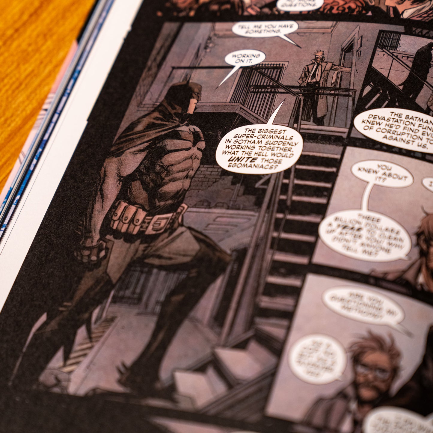 Batman: White Knight: Absolute Edition
