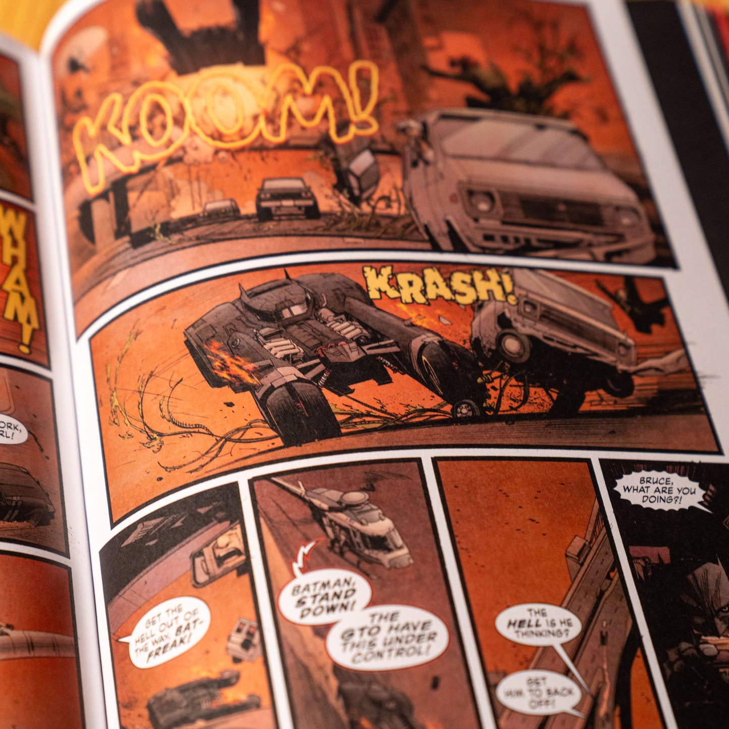 Batman: White Knight: Absolute Edition