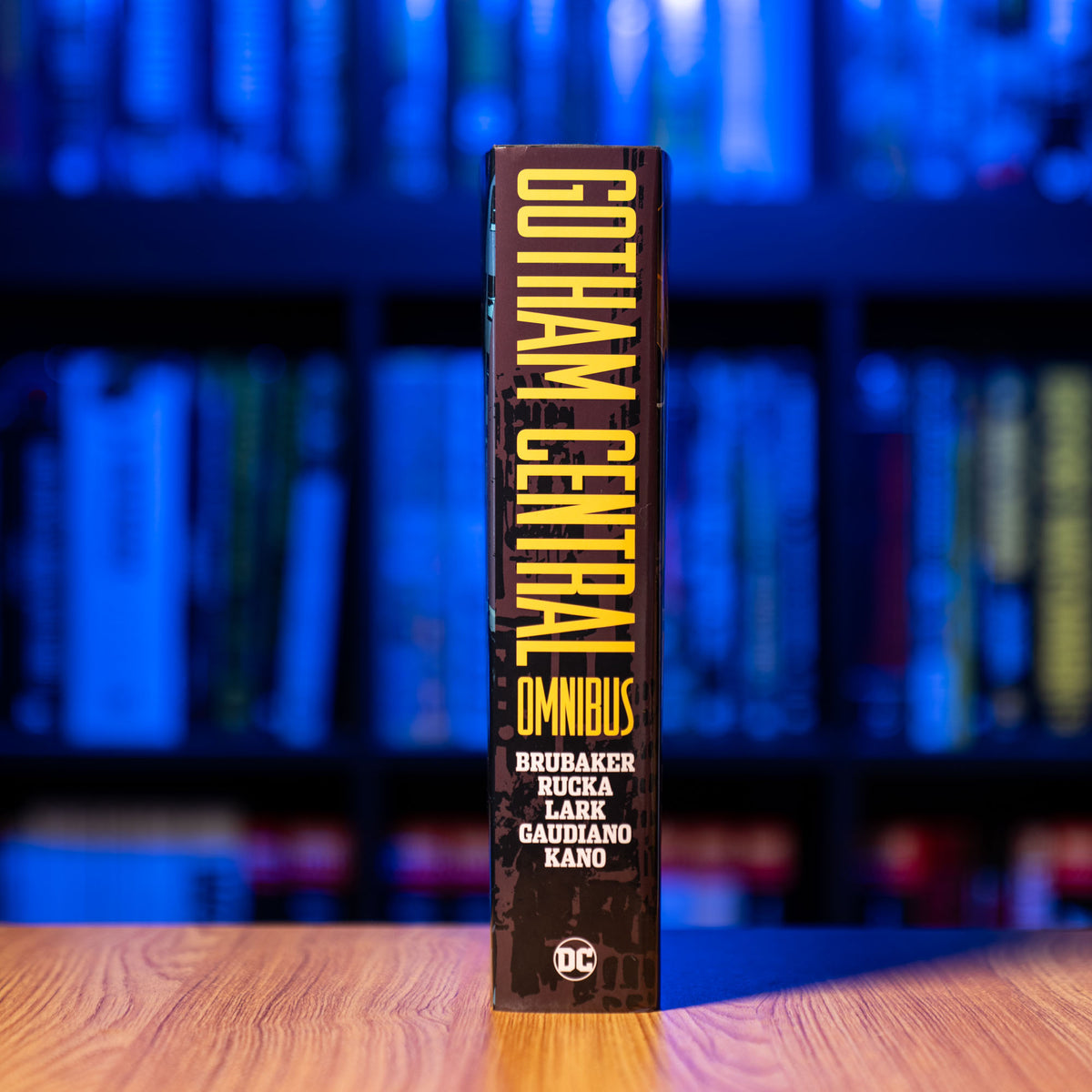 GOTHAM CENTRAL OMNIBUS