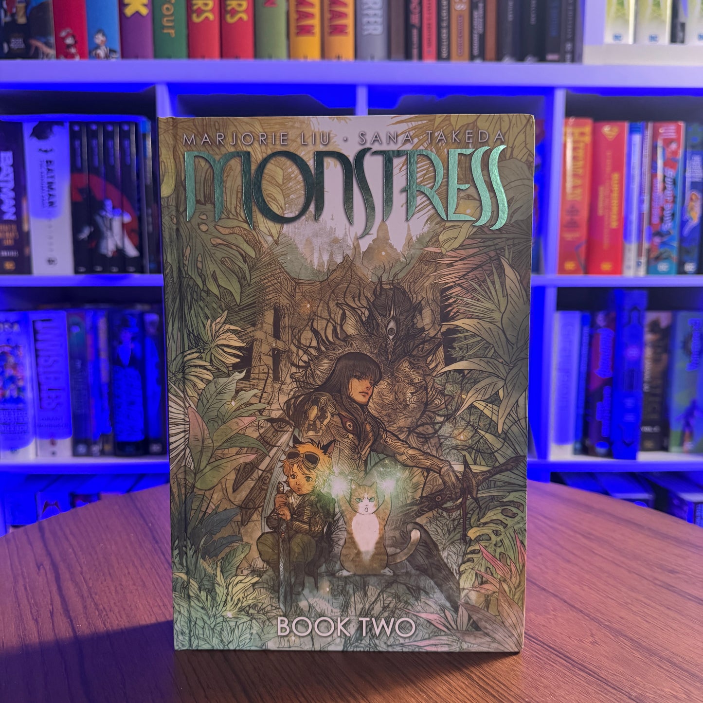 MONSTRESS DELUXE EDITION VOL 02 HC