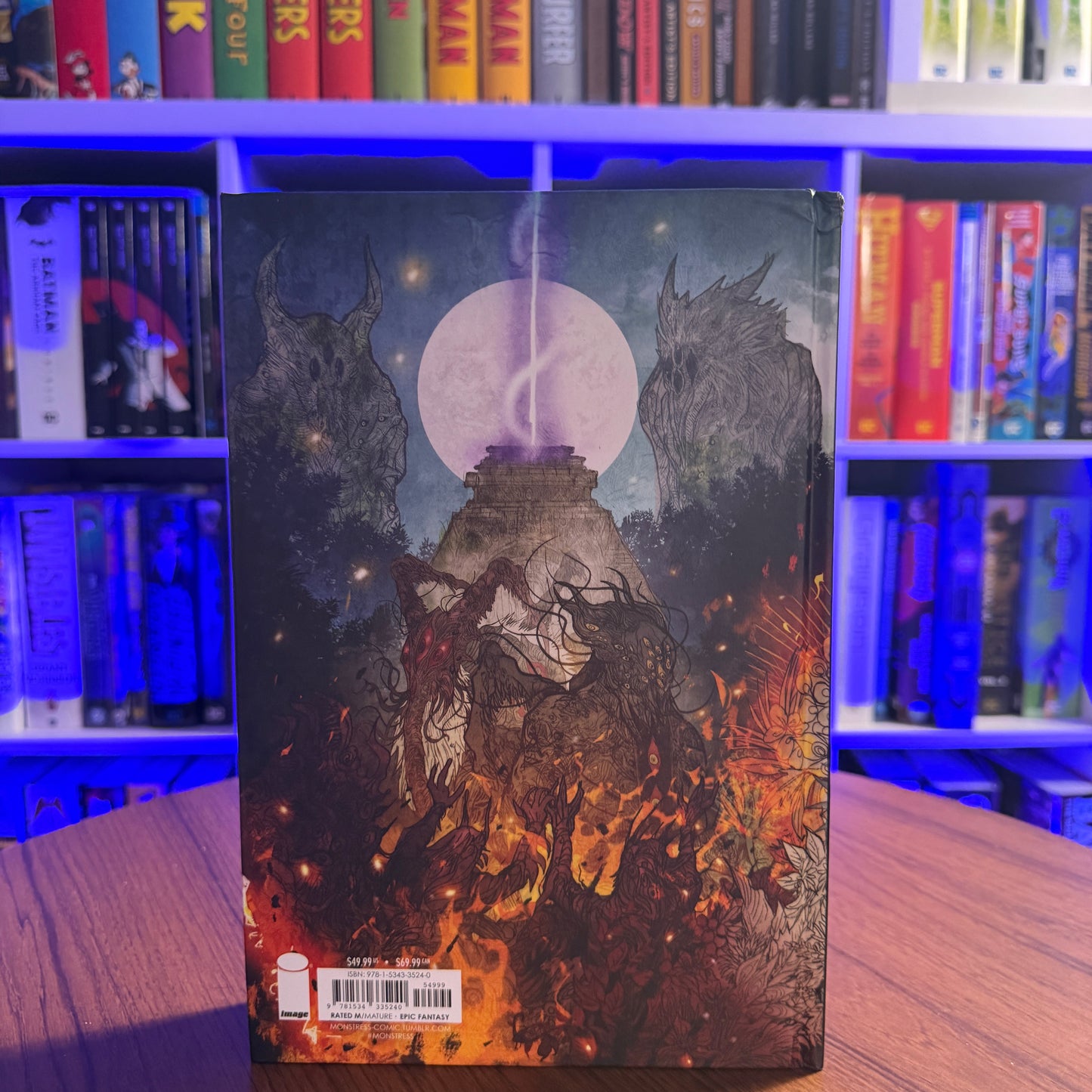 MONSTRESS HC VOL 03