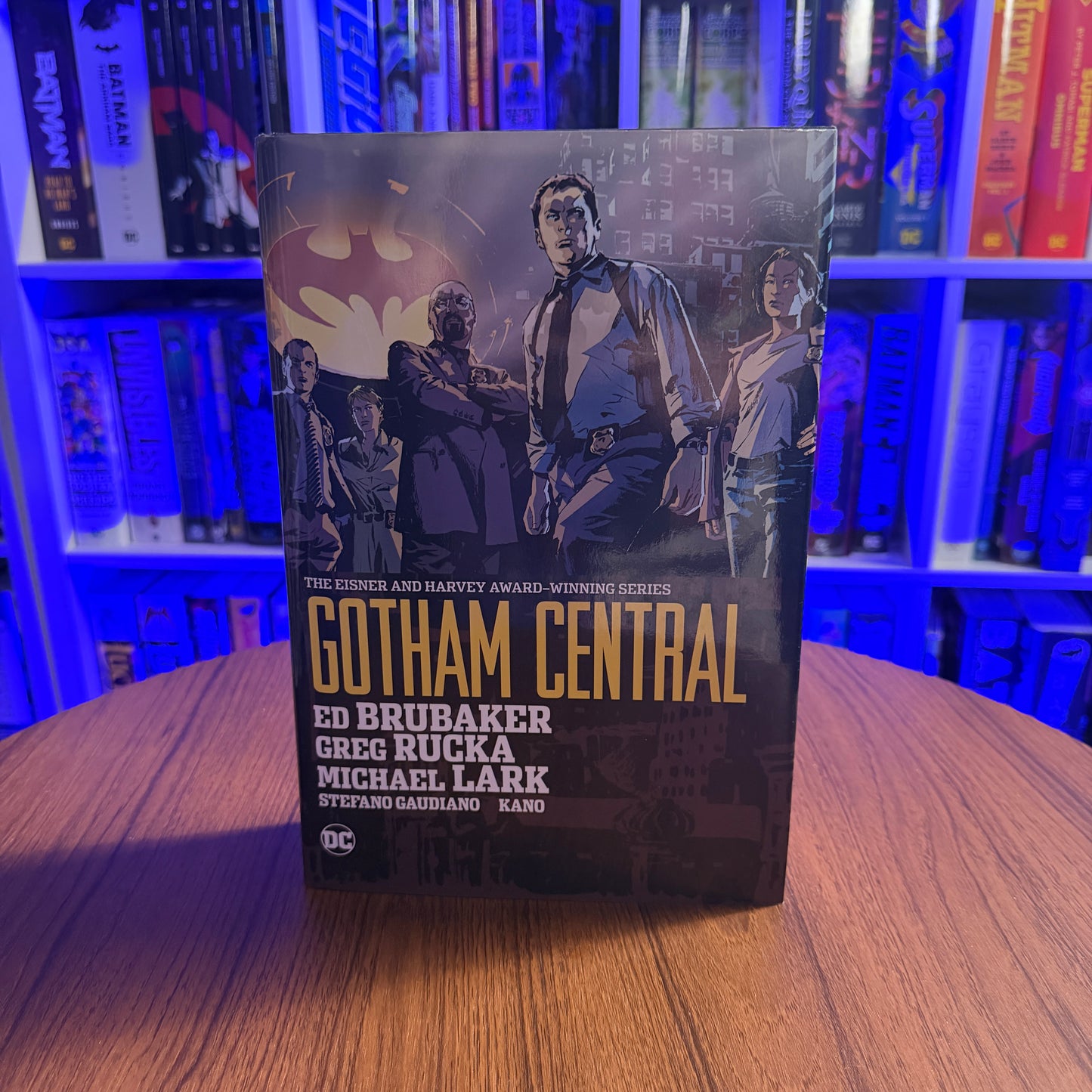 GOTHAM CENTRAL OMNIBUS