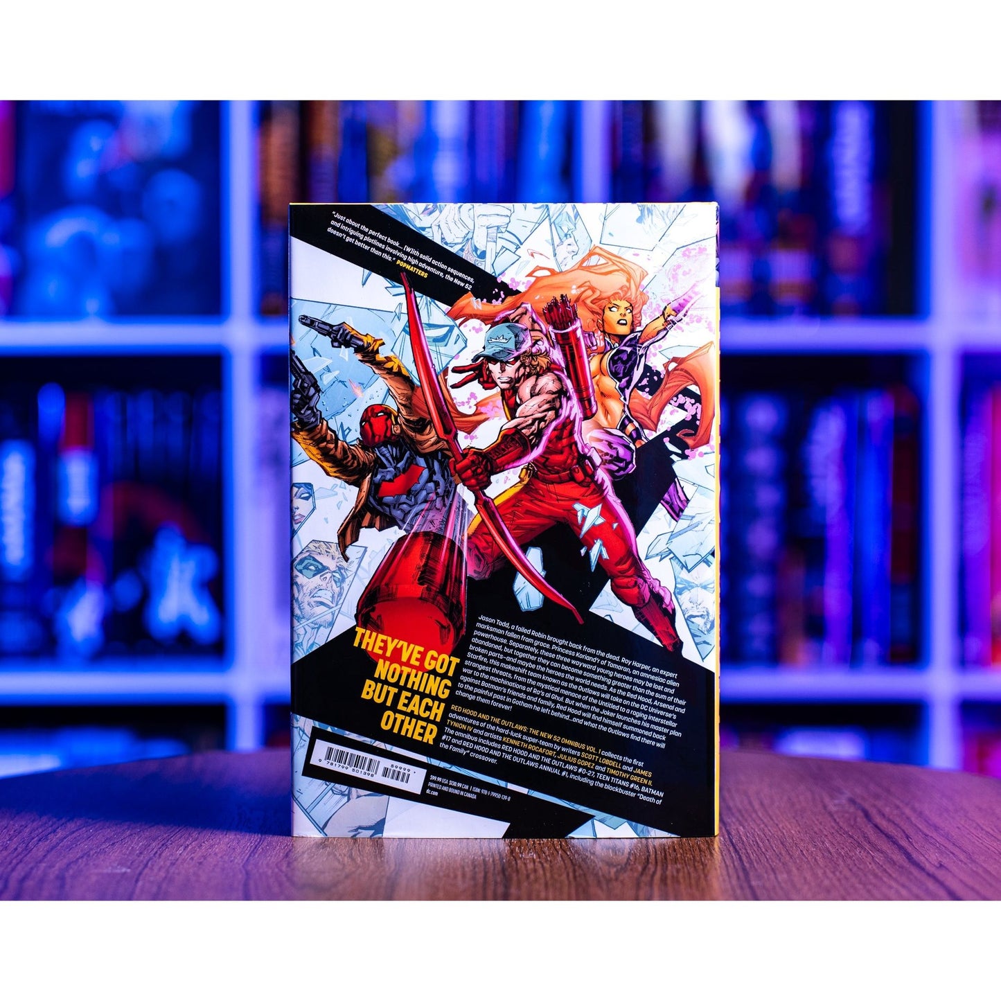 Red Hood & the Outlaws The New 52 Omnibus Vol. 1 (New Edition)